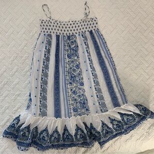 Gap Kids Little Girls Medium Blue and White Dress Sequins Accents Floral Striped